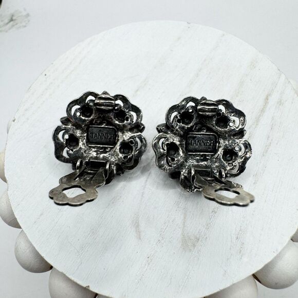Tanner Signed Vintage Clip On Earrings rhinestone Flower Marquis Stone Earrings - Picture 9 of 11